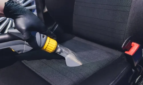 REMOVE STAINS FROM YOUR CAR SEATS